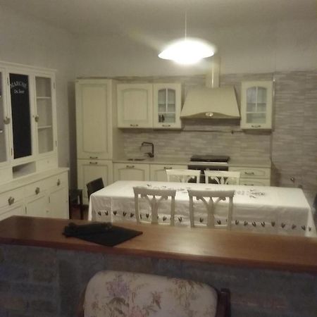 Case Vacanze Robetez Aosta Dış mekan fotoğraf