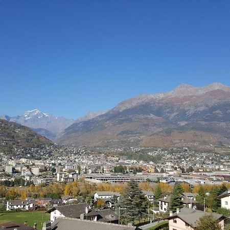 Case Vacanze Robetez Aosta Dış mekan fotoğraf